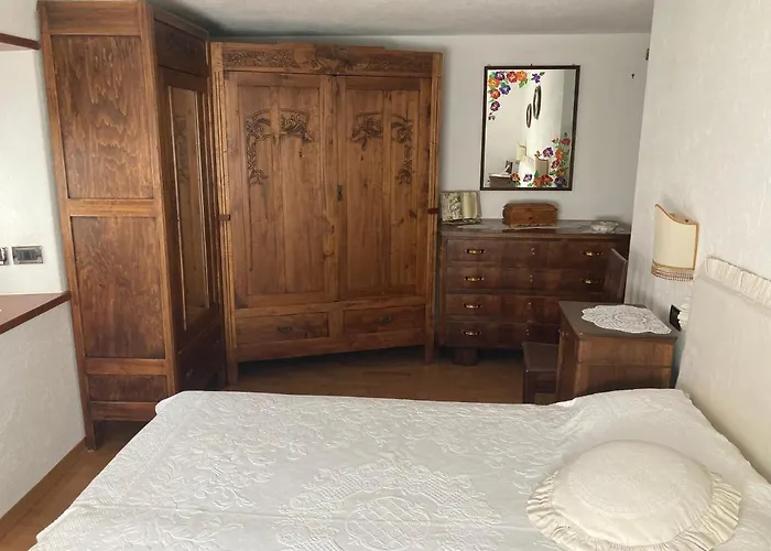 La Vecchia Scuola Saint Marcel